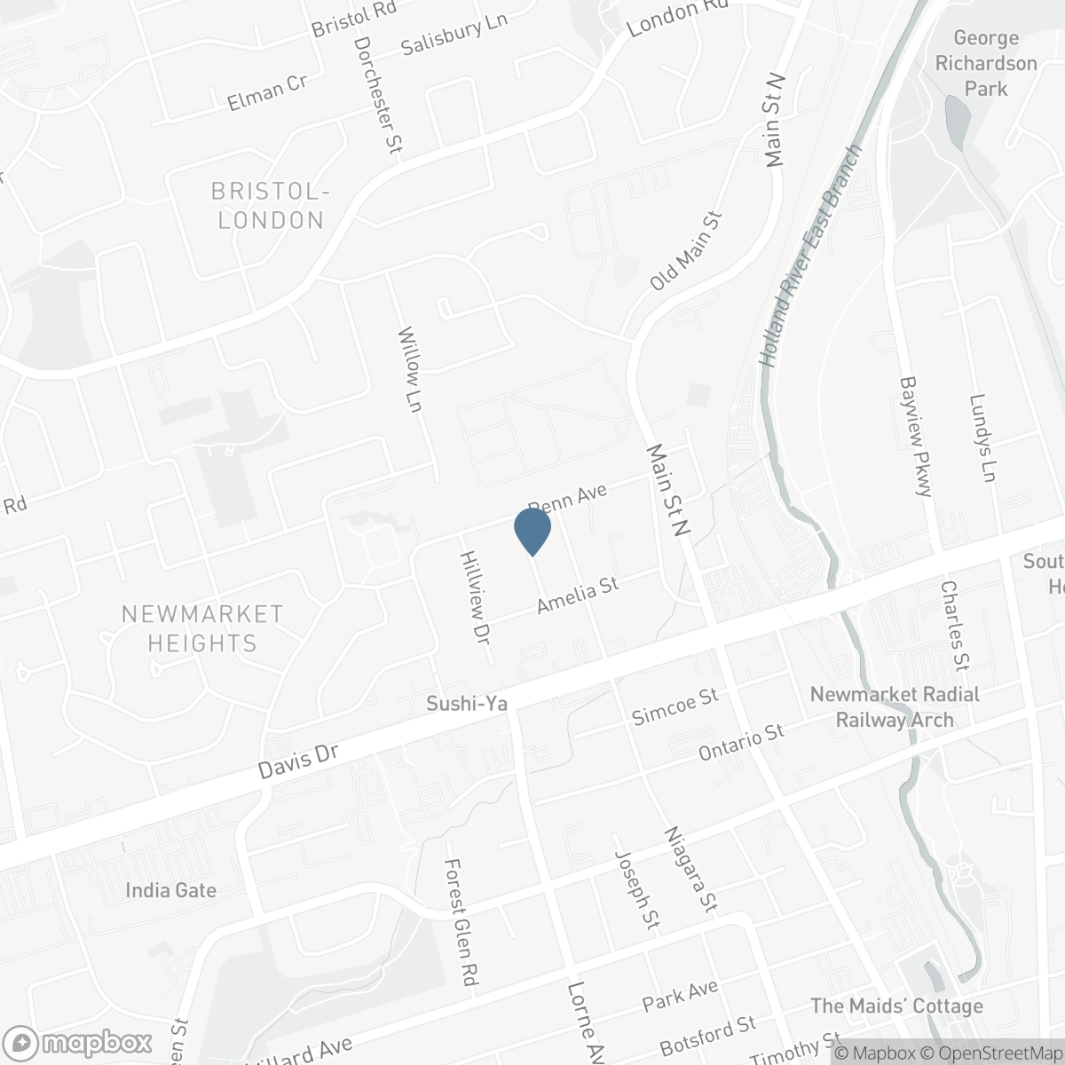 75 DENNE BOULEVARD, Newmarket, Ontario L3Y 4H5